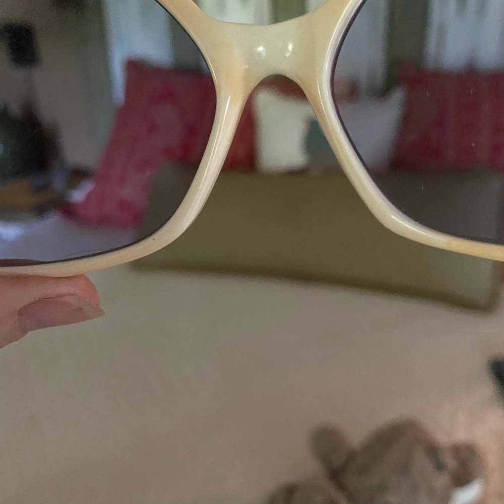 Givenchy sunglasses (vintage) - Picture 3 of 9